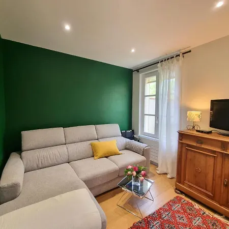 Holiday home Avec Jardin, Terrasse Et Confort A - Fr-1-496-293 Saint-Galmier