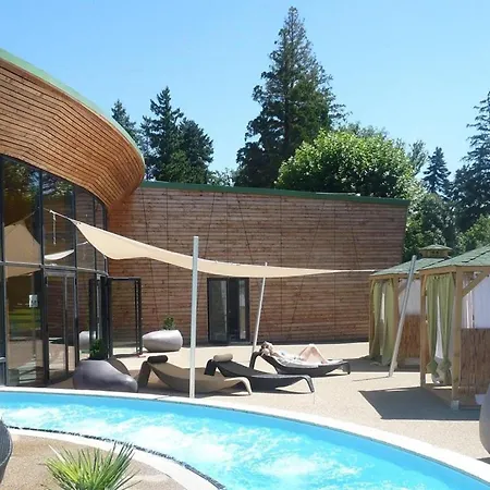 Holiday home Avec Jardin, Terrasse Et Confort A - Fr-1-496-293 *